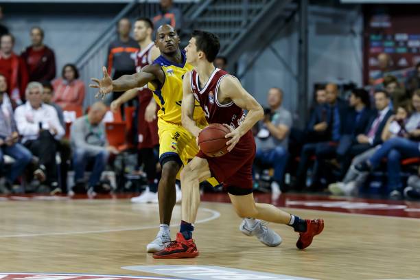 超级巨星的 超级巨星的