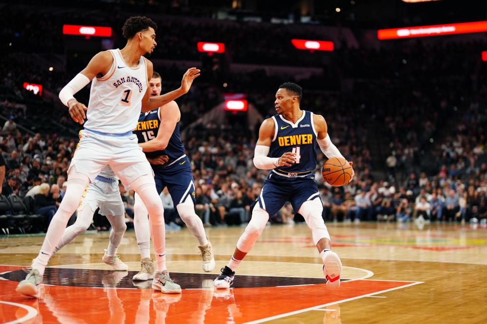 防守端的站 防守端的站