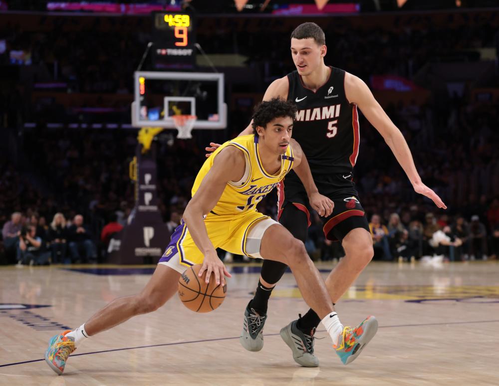 赛事中完成 赛事中完成